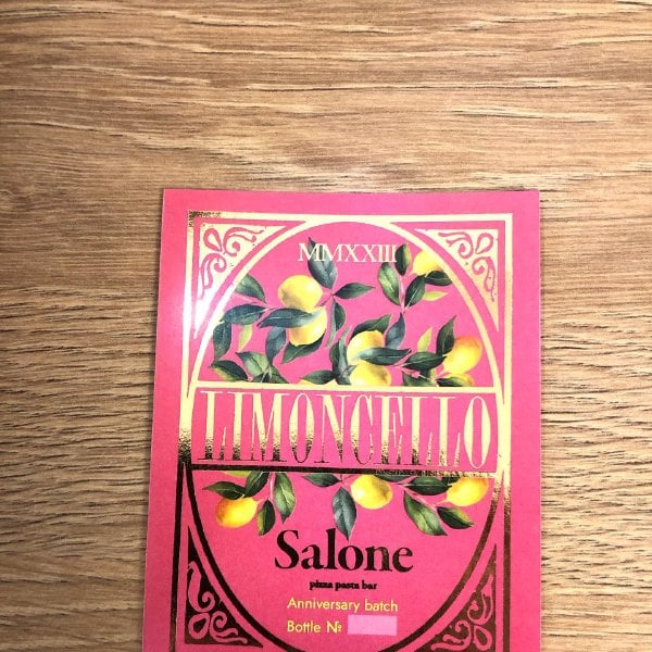 🏷️ New labels with cold foil, with four different designs!
💎 material: paper stickers …