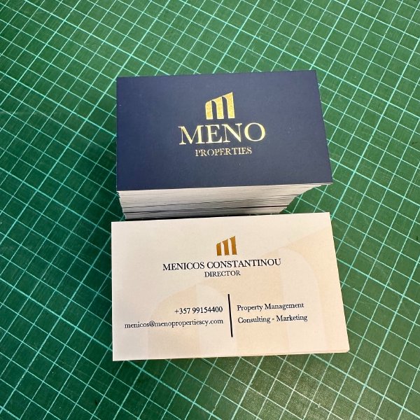 ELEVATE YOUR FIRST IMPRESSION. 🤝✨
Standard business cards tell people your name; premium cards …