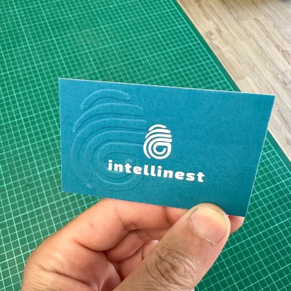 STRATEGIC BRANDING: Front & Back Business Cards. 💡
Showcasing the full potential of a business …